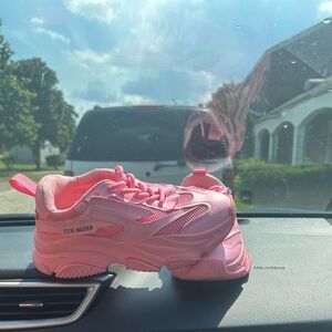 Steve Madden Women's Bright Pink Sneakers